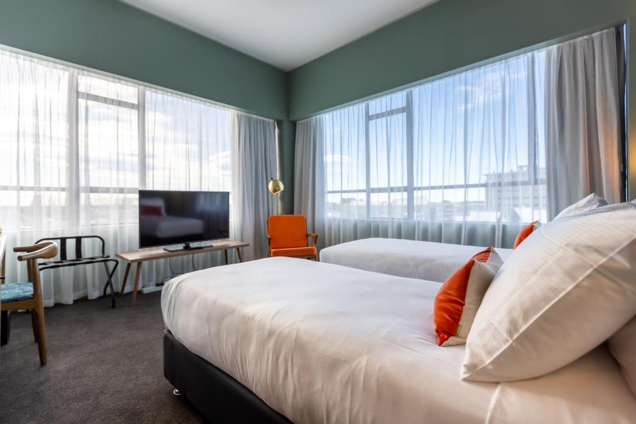 The Muse Christchurch Art Hotel ภายนอก รูปภาพ